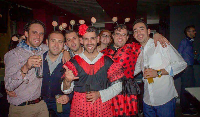 Despedidas en Toledo con HUMOR AMARILLO Y Multiaventura